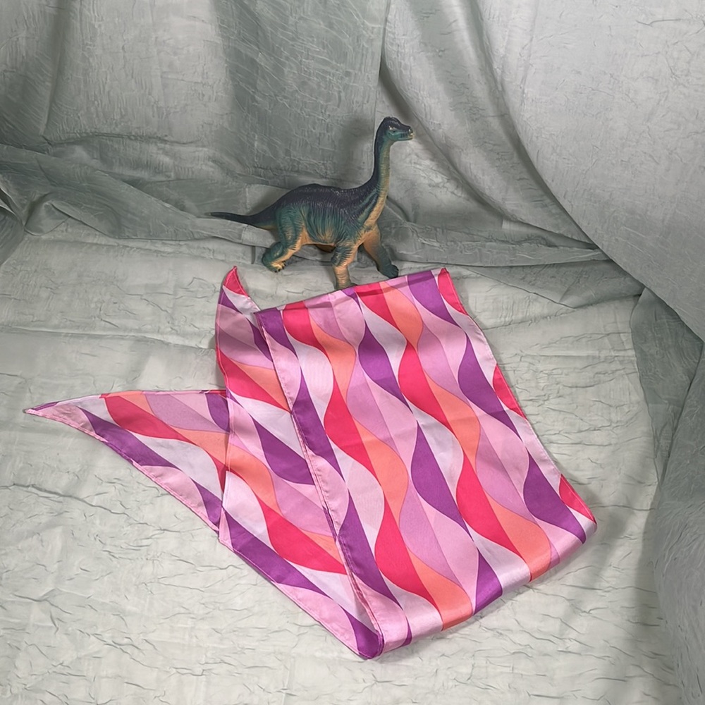 Vintage Pinks and Purples Wavy Asymmetrical Neck Tie Scarf